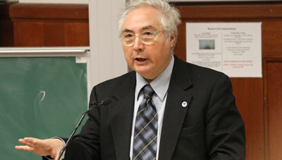 Professor Manuel Castells: Social Movements in the Internet Age (1)'s image